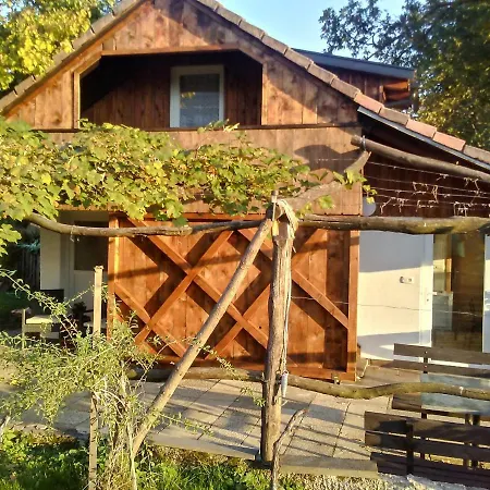 Apartament Ankl *